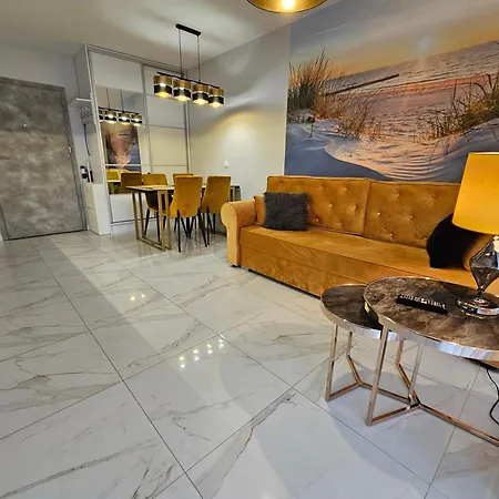 Gold Apartament W Pobierowie Z Basenem Pobierowo Exterior photo